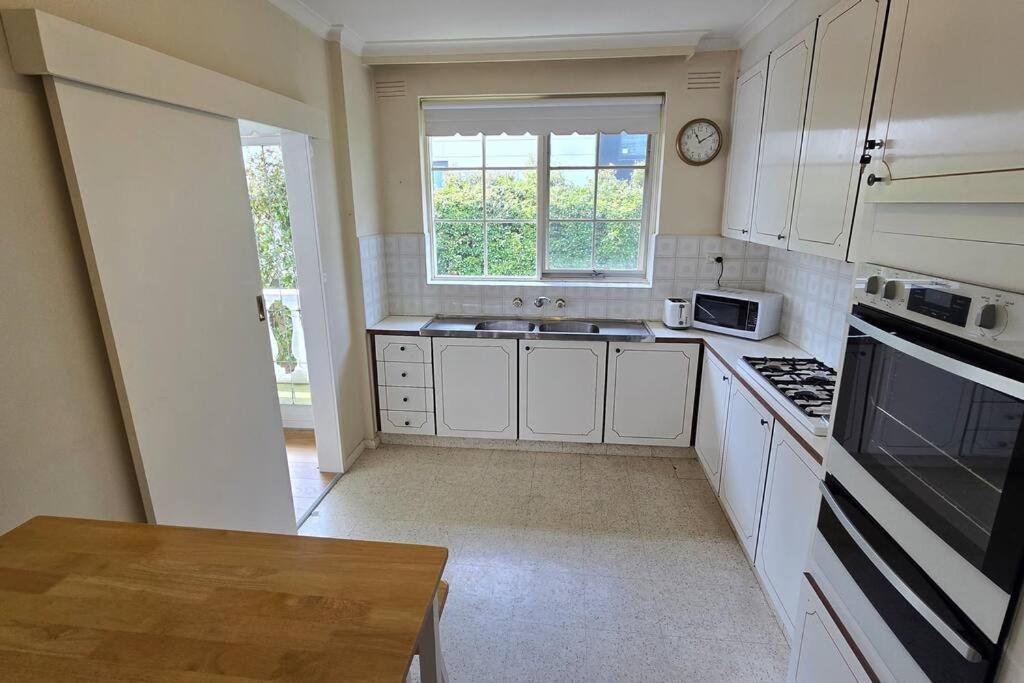 Elsternwick Easy Living - 2 Bedroom Sleeping 4 墨尔本 外观 照片