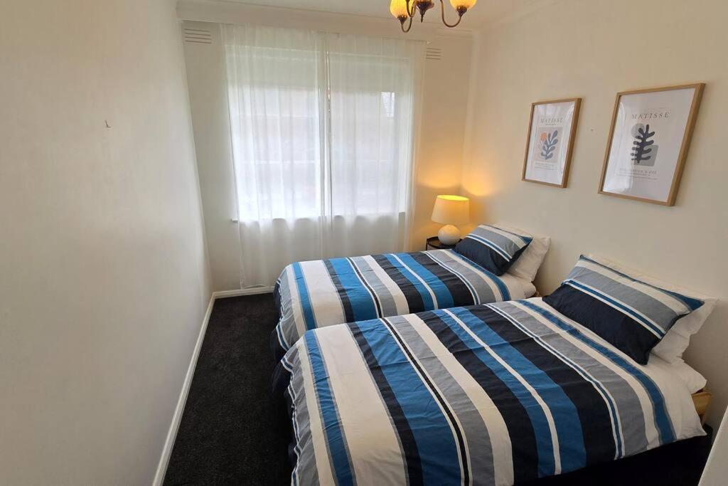 Elsternwick Easy Living - 2 Bedroom Sleeping 4 墨尔本 外观 照片
